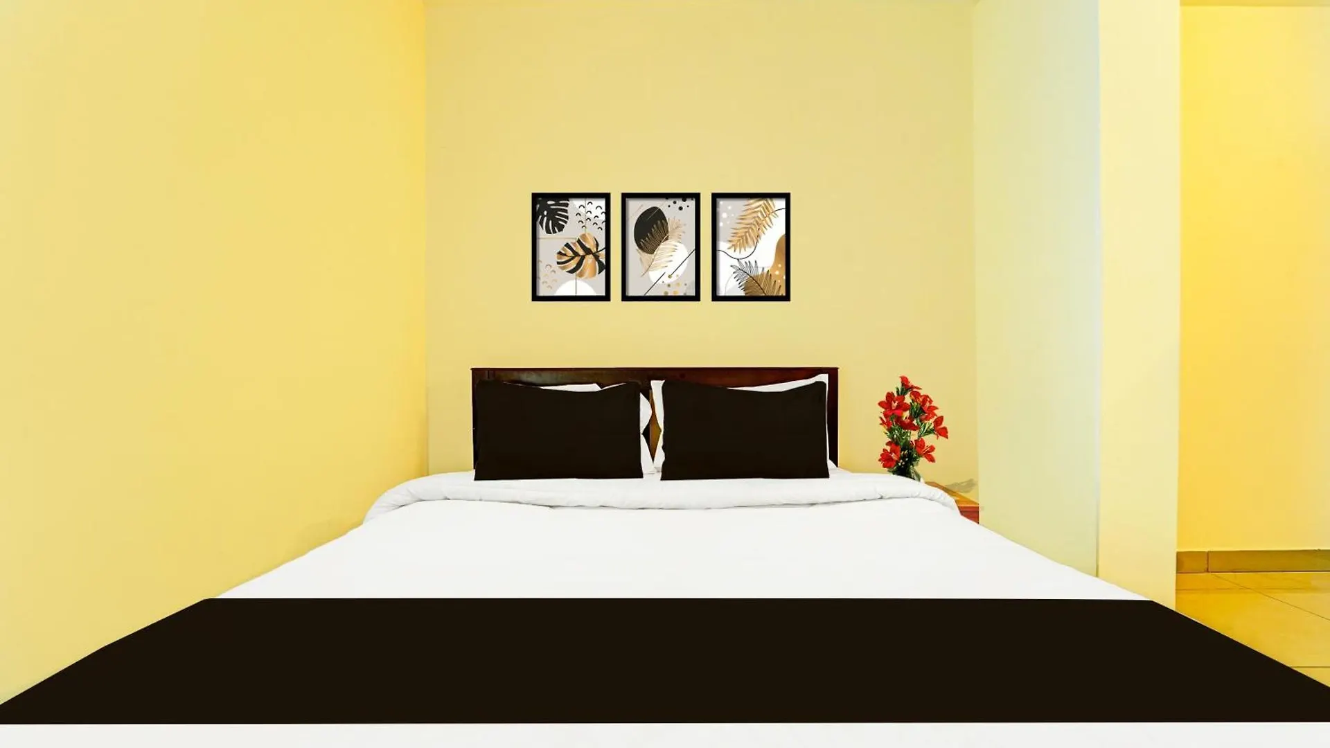 Hotel Super Collection O Kureepuzha Kollam 2*,  Indien
